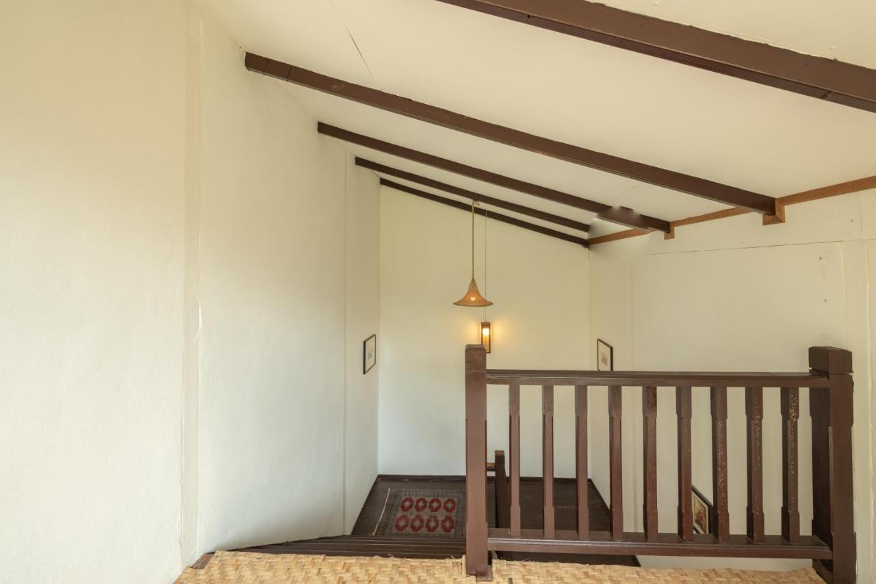 Chompor Lanna Hotel Чиангмай Экстерьер фото