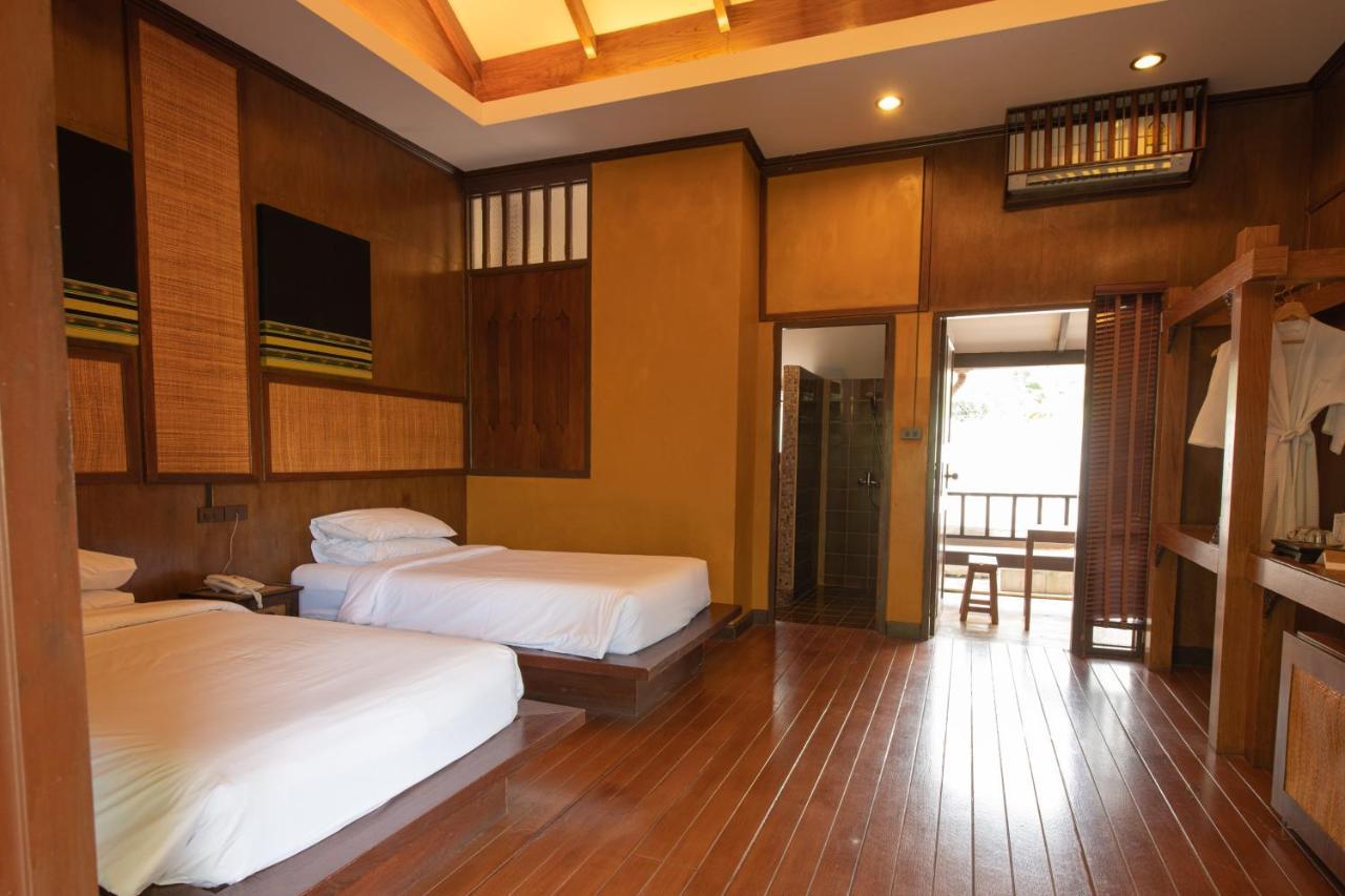 Chompor Lanna Hotel Чиангмай Экстерьер фото