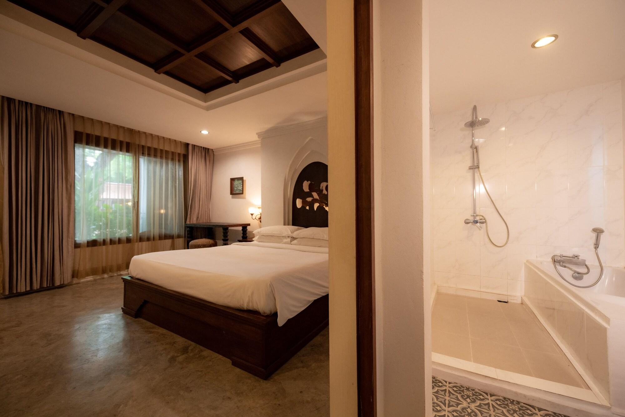 Chompor Lanna Hotel Чиангмай Экстерьер фото