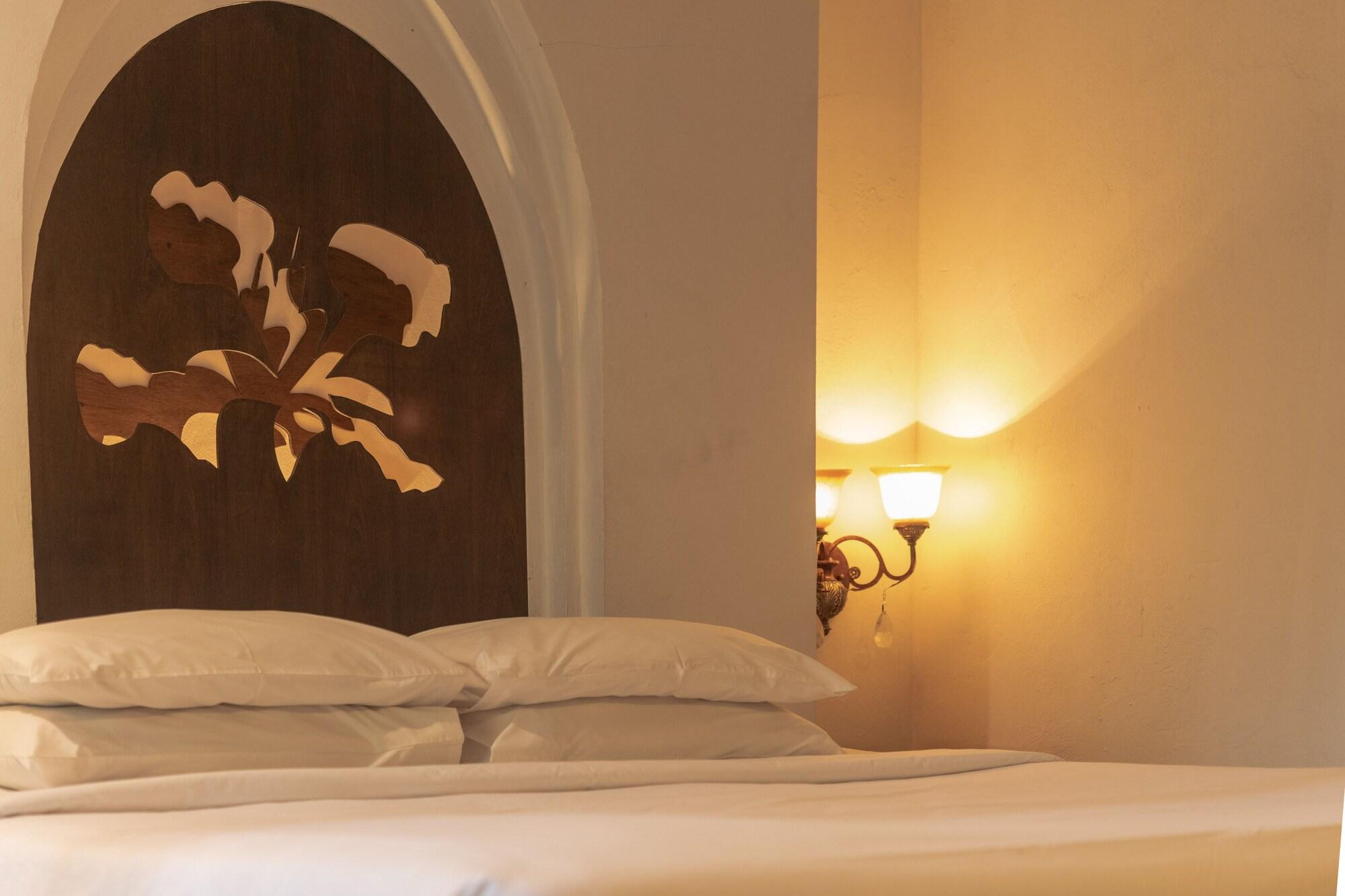 Chompor Lanna Hotel Чиангмай Экстерьер фото