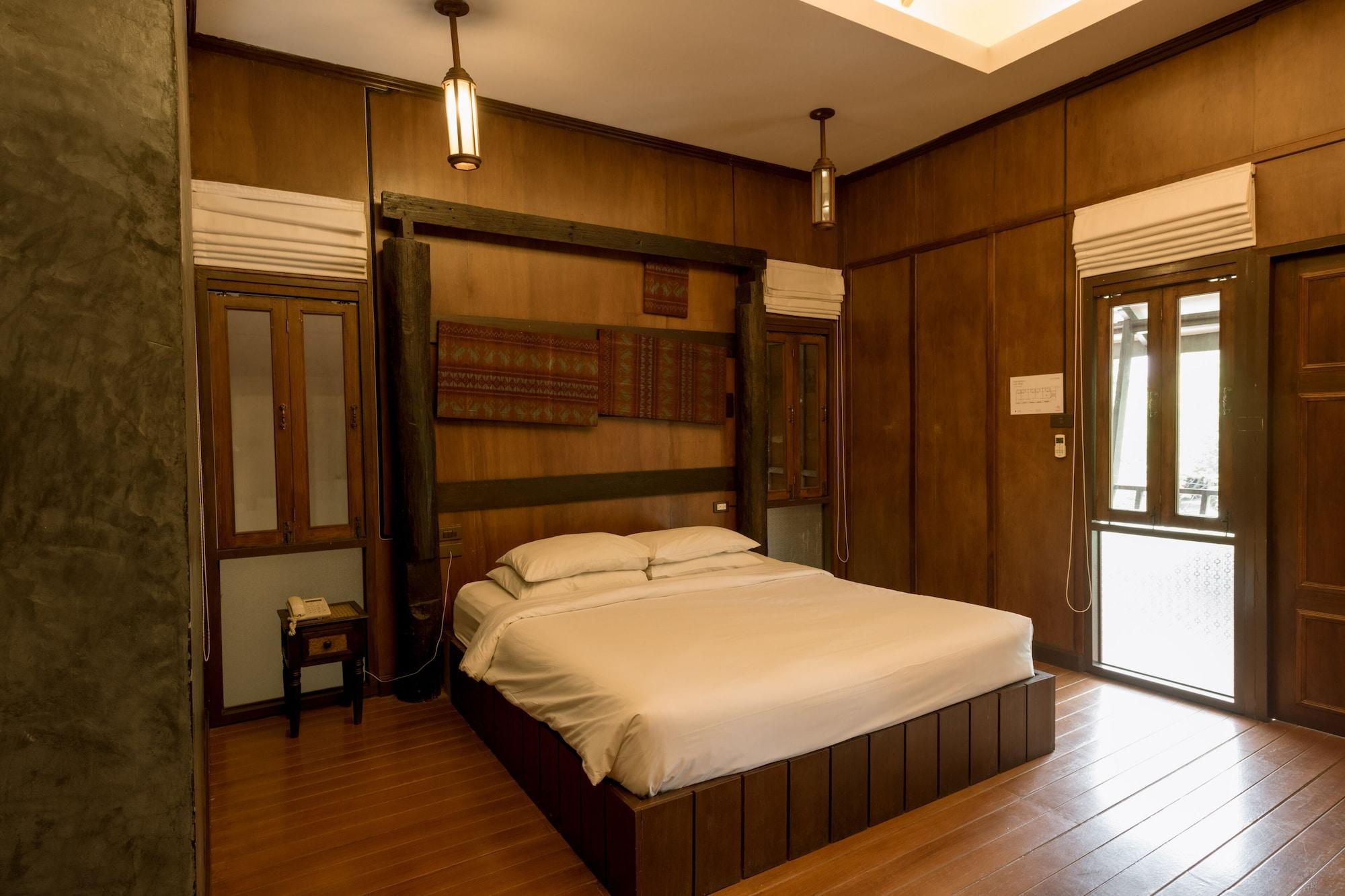 Chompor Lanna Hotel Чиангмай Экстерьер фото